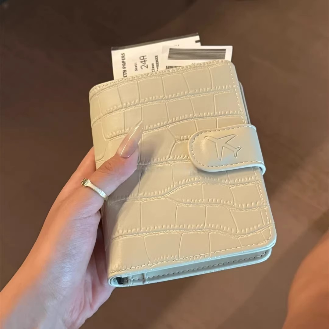 Capa de Passaporte em Couro PU - Women Accessories List avaliação e preço